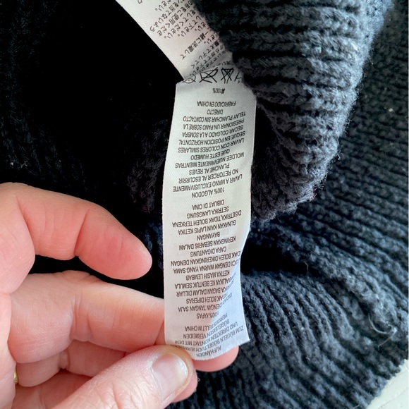 🌼 French Connection - Black Knit Top 🌼 - Picture 5 of 6